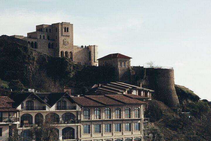 Tour di un giorno di Krujë e Durazzo da Tirana
