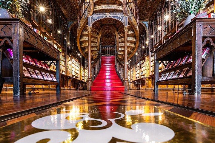 Lello Boekhandel Ticket met Zelfstandige Tour of Restaurants Gids
