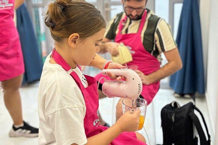 ピンクをテーマにしたクラス＆マーケットツアーでベトナムの郷土料理4品を調理