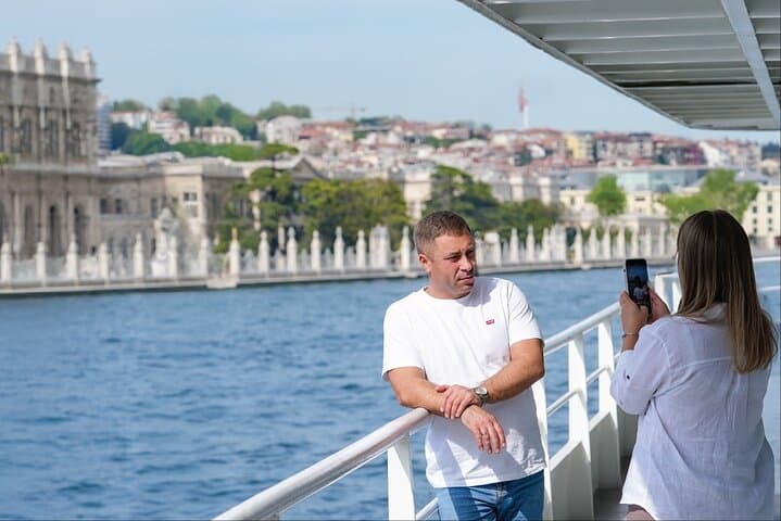 Bosphorus Afternoon Cruise with Turkish Lunch and Live Guide
