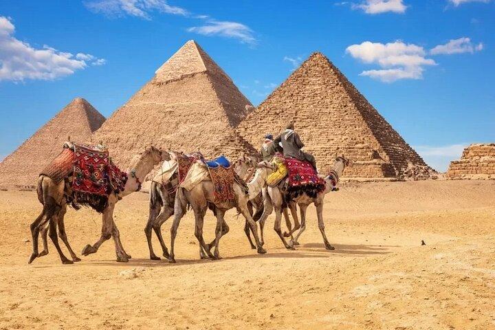 Excursie van Hurghada en El Gouna naar Caïro met de bus