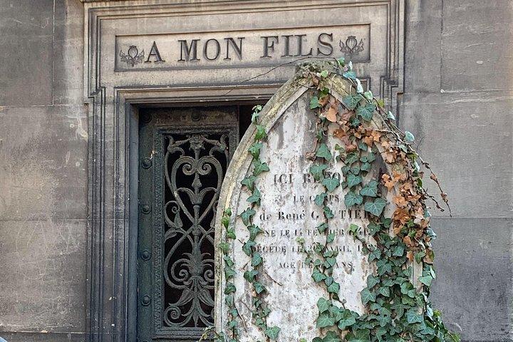 Private Père Lachaise Cemetery Walking Tour