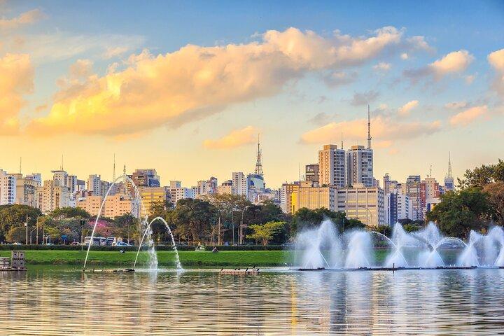 Kustexcursie Santos: stadstour van een hele dag door Sao Paulo, sightseeing en luchthaven