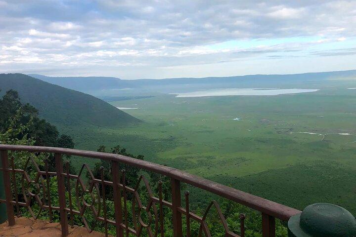 Tour Privado de 3 Días en Tarangire, Ngorongoro y Lago Manyara