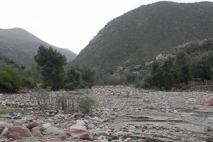 Marrakech a Ourika Valley e Berber Village Experience