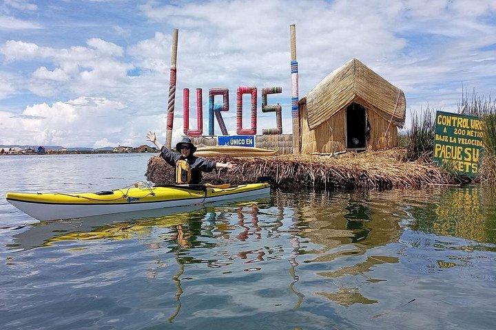チチカカ湖のカヤックアドベンチャー