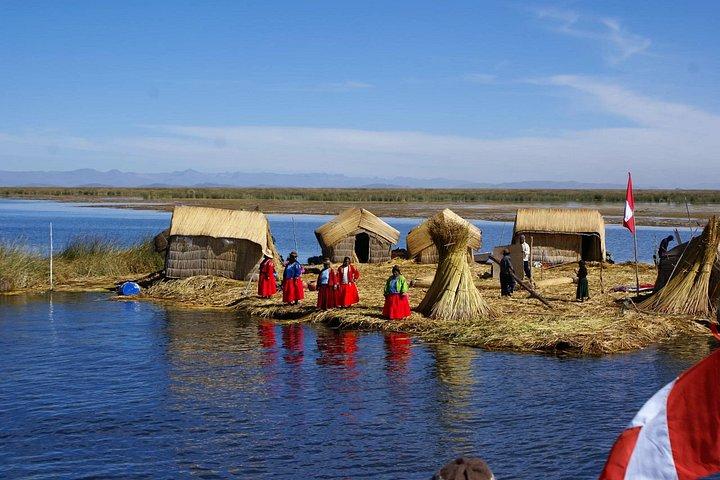 チチカカ湖のカヤックアドベンチャー