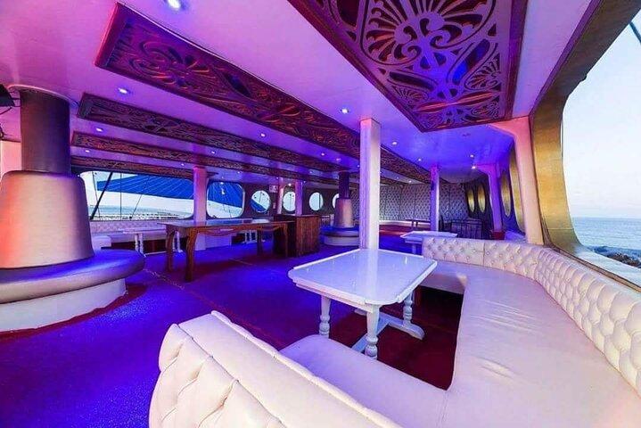 ラストキングアランヤ海賊船旅-無料ドリンク、アルコール付き
