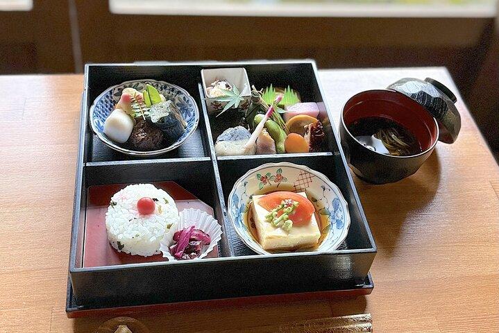 Kanazawa 6h privat guidad tur och Geisha föreställning : Middag