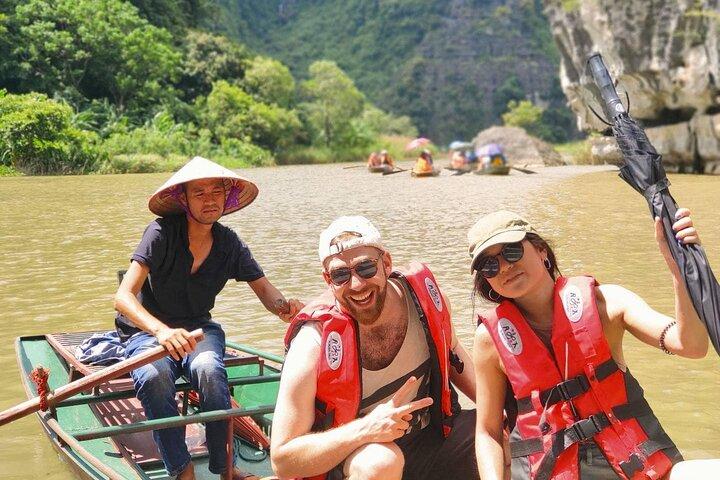 Fra Hanoi til Ninh Binh Fulddags lille gruppe på 9 guidet tur