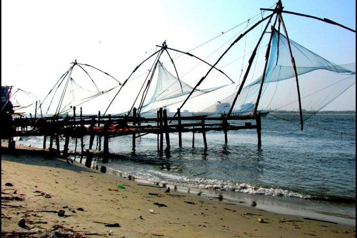 クンバランギ村浸漬と高知砦探検