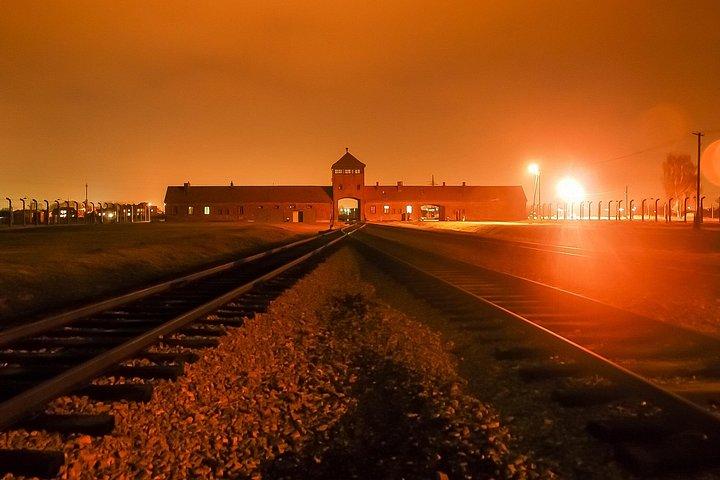 Visita guiada al monumento y museo de Auschwitz-Birkenau desde Cracovia