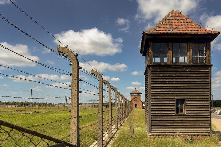 Visita guiada al monumento y museo de Auschwitz-Birkenau desde Cracovia
