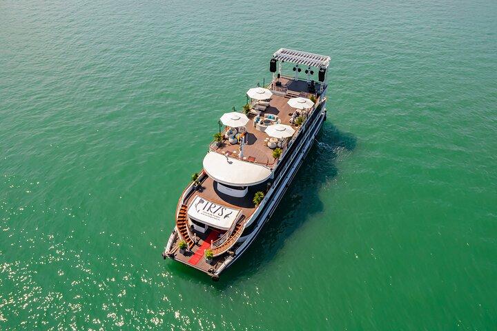 Cruzeiro Premium Halong de Hanói com Limousine, Música e Almoço
