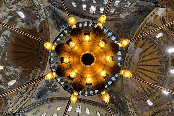 Istanbul Essentials Morning Tour: Blue Mosque & Hagia Sophia