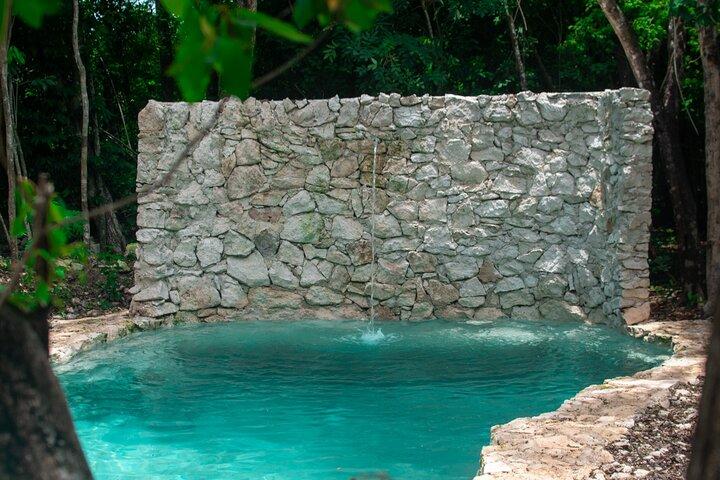 Expedición al Cenote en Jeep Privado en Cozumel – Swim & Mayan Park