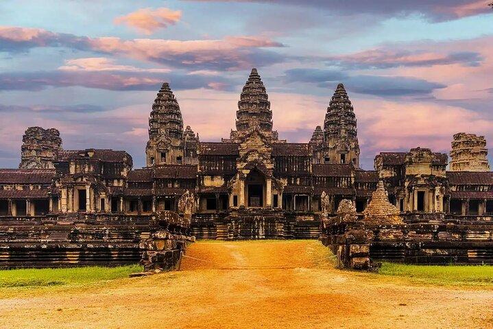 Día completo Angkor Sunrise Adventure desde Siem Reap