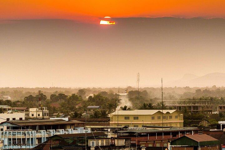 Battambang: Day Trip from Siem Reap and Shared Transfer