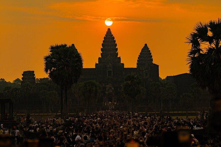 Excursão para grupos pequenos ao nascer do sol em Siem Reap em Angkor Wat - Captura / entrega gratuita no hotel