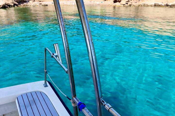 Glyfada Atene Pesca e Snorkeling Tour in barca con pranzo