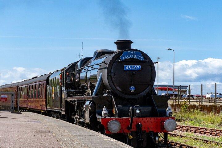 Hogwarts Express und die Scenic Highlands Day Tour ab Inverness