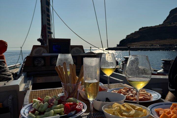Vela and Wine Experience a Vulcano Isole Eolie