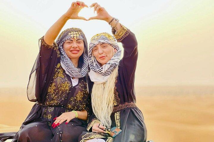 Abu Dhabi Safari VIP Desert Camp with Live Shows and BBQ Dinner
