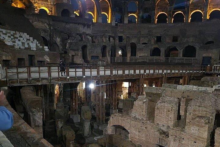 Visite du métro et de l'aréna Colosseum By Night