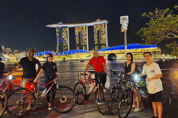 Excursão noturna de bicicleta de Singapore Marina Bay