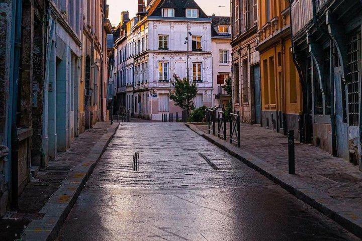 パリからモンサンミッシェルとルーアンへのプライベート日帰り旅行