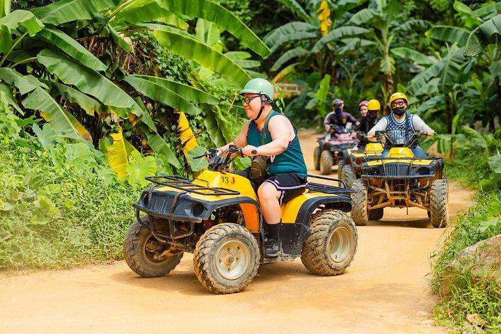 プーケットのビッグブッダビューでATVとジップライン体験