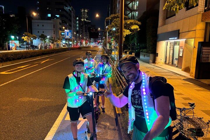 東京 : 東京タワーEスクーターツアー ～タワーチケット付き～