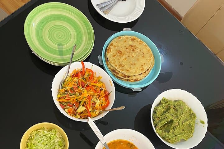 Popular Kenyan Food Cooking Class and Local Market Experience