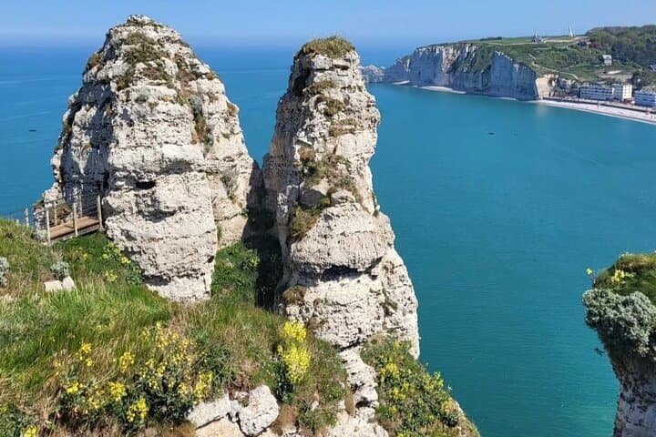 Normandy in a Day Trip to Rouen and Etretat from Paris