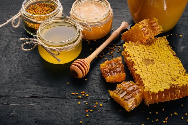 Athens: Greek Honey Tasting Experience at our Old Distillery
