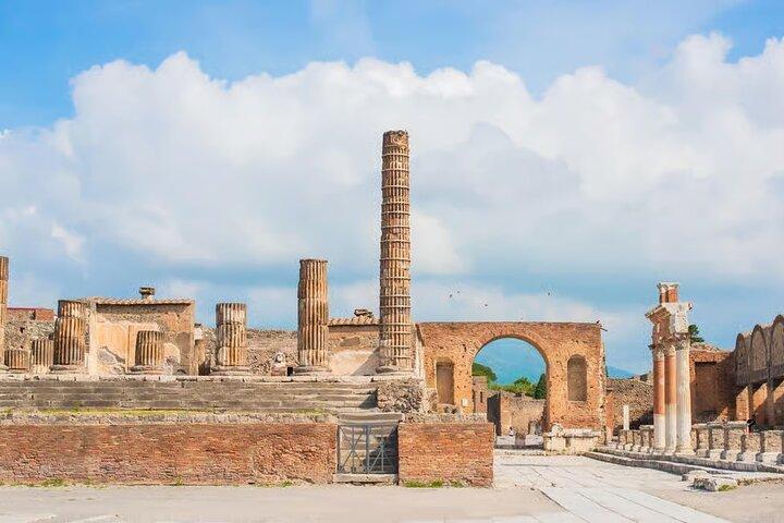 Rome to Paradise Pompeii Amalfi Coast and Sorrento in a Day