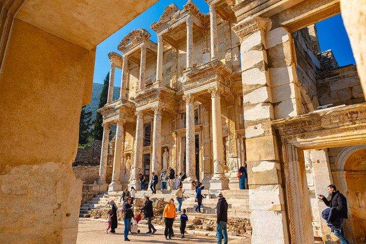 Excursão de luxo de 2 dias de Istambul a Éfeso e Pamukkale