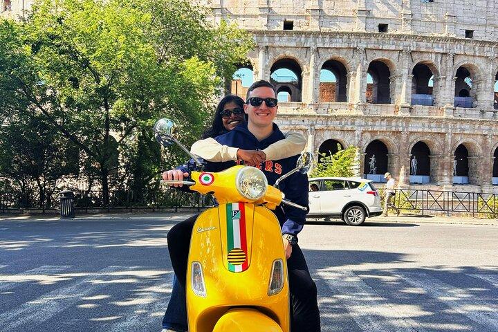 Rome Vespa Tour with Local Guide: Hidden Gems of Rome