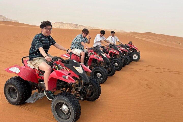 Riyad Kamelentocht en Quad Bike Experience