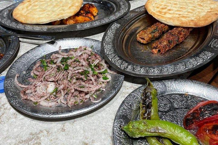 Taste of Istanbul: Traditional Turkish Food & Rooftop Experience