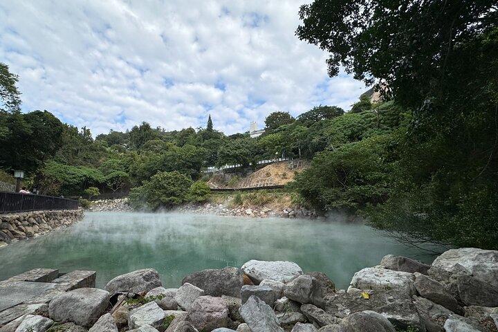 小グループ：台北発北投・陽明山日帰りツアー