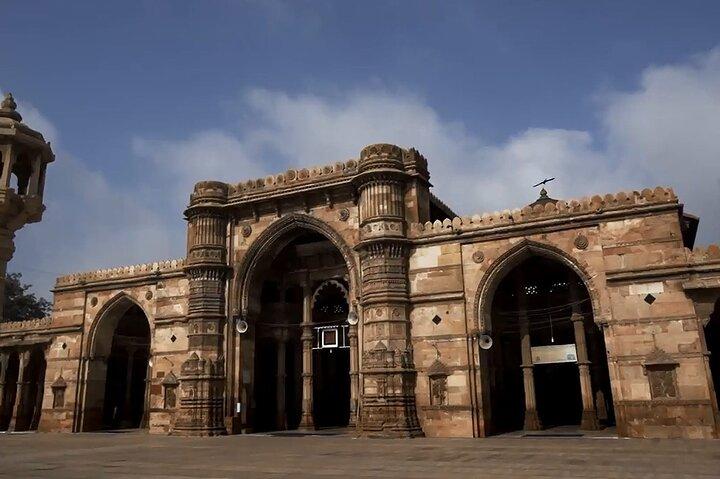 Über die Tempel von Gujarat