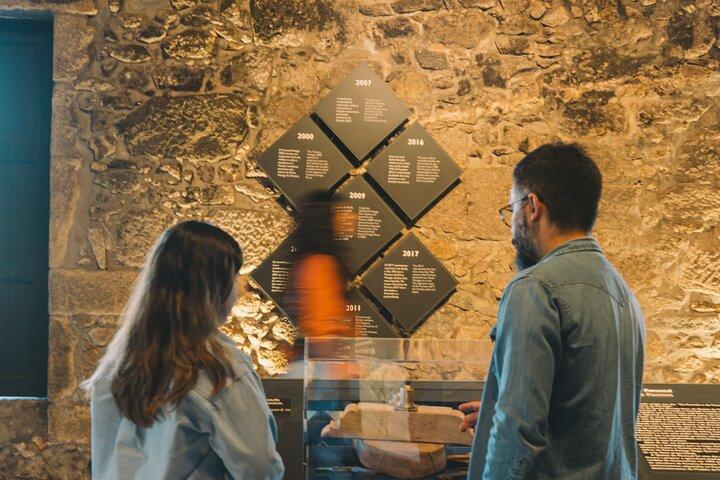 Port Wine Mixology: Fonseca Cellar Tour and Cocktails in Porto