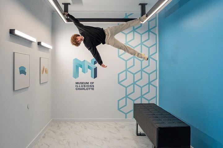 Museo delle illusioni Charlotte Biglietto d'ingresso