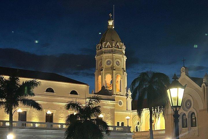 Night Tour in Panama City + 360° views