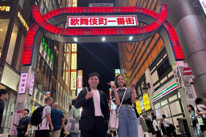 東京｜新宿ナイトツアー：居酒屋、カラオケ＆バー巡り