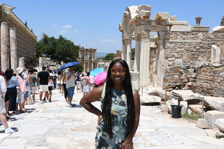 Kusadasi a Ephesus Tour de um dia privado com casas de terraço