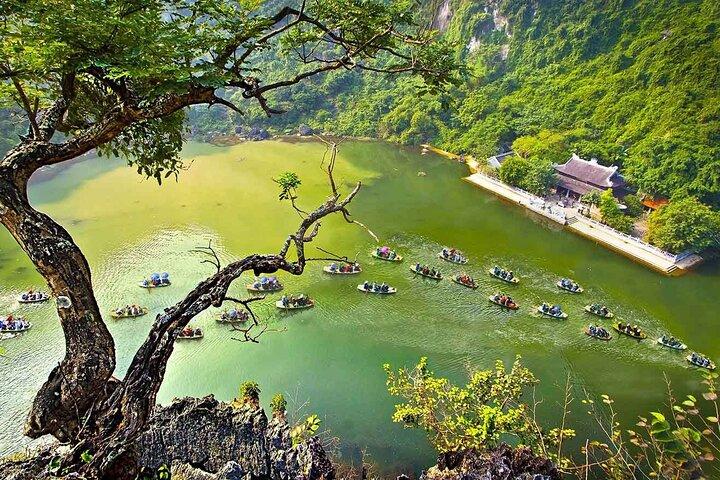 Full-Day Trip from Hanoi: Explore Trang An and Hoa Lu Capital