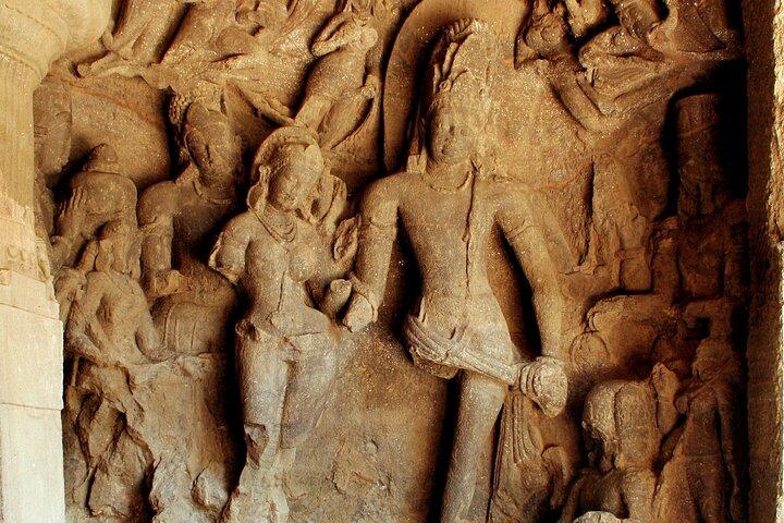 マハラシュトラ州の聖なるシヴァ寺院と洞窟