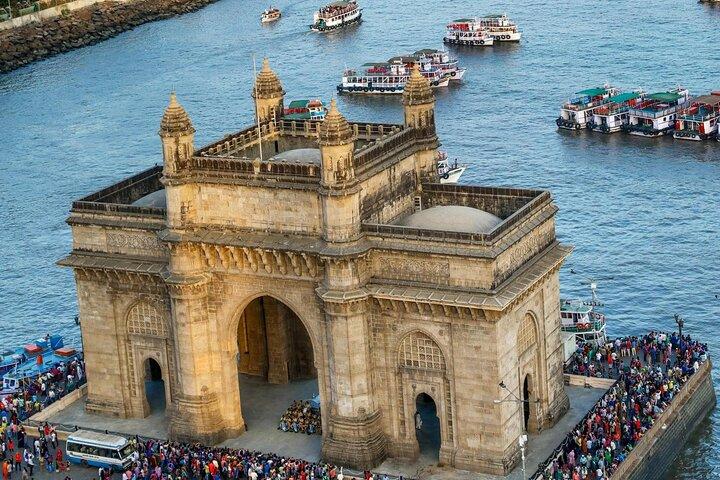 Ontdek het geheim van de Elephanta-grotten: dagtrip vanuit Mumbai
